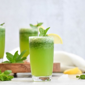 Lemonade & mint Juice