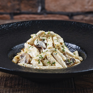 Penne Panna & Funghi